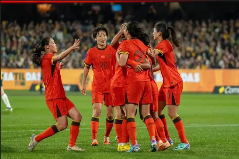 熊猫体育平台-包含女足友谊赛球队分组对阵公布，球员期待的词条