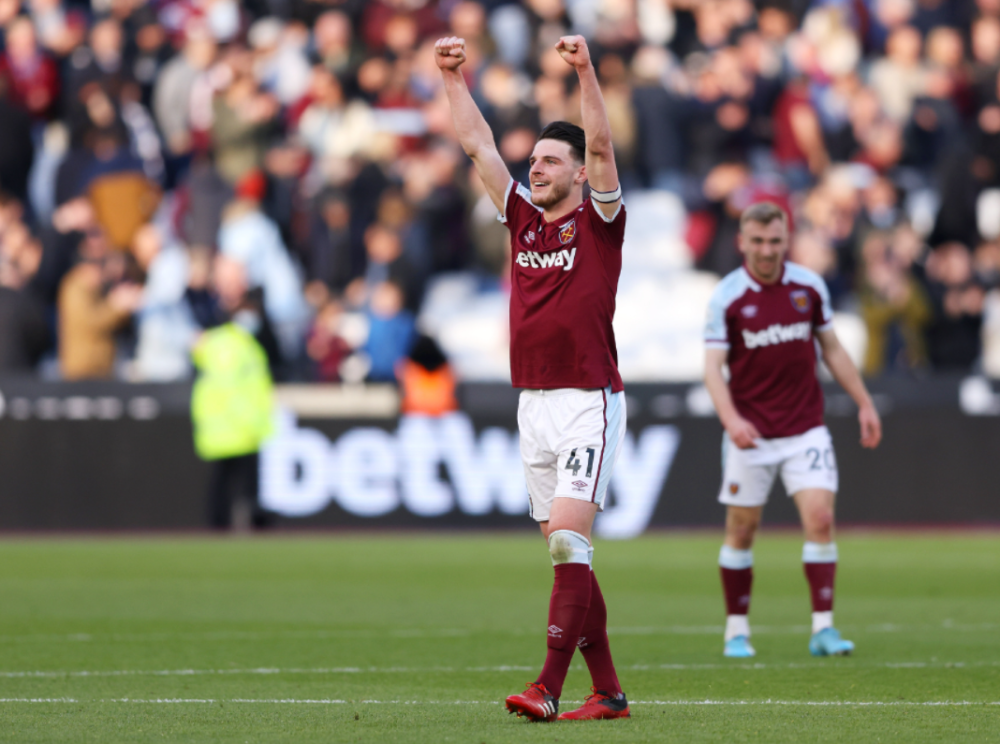 积分榜上升球队士气大振走向胜利的简单介绍 积分榜上升球队士气大振走向胜利的简单介绍