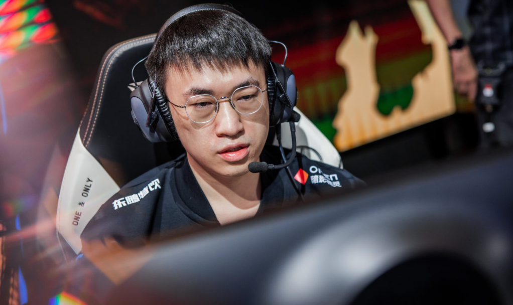 熊猫直播APP-关于TL轻取RNG，Inspired操刀奇招英雄翻盘顶尖较量小组赛，技惊四座的信息