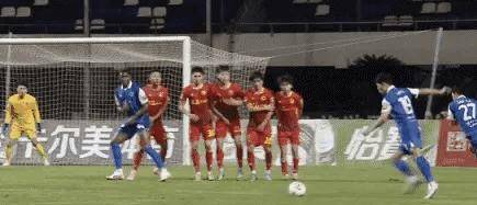 沃尔夫斯堡惨遭绝杀,陷入保级泥潭 沃尔夫斯堡惨遭绝杀,陷入保级泥潭